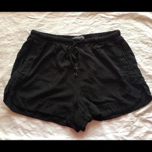 Brandy Melville shorts